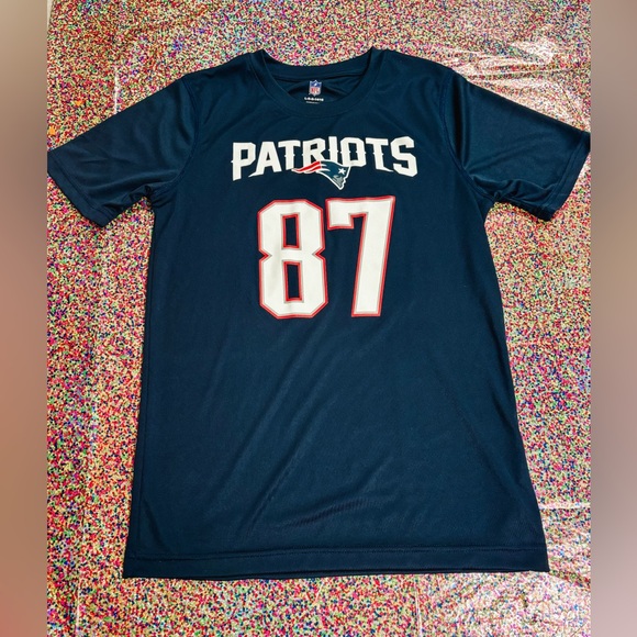 Rob Gronkowski New England Patriots Youth Performance Shirt - Picture 4 of 7